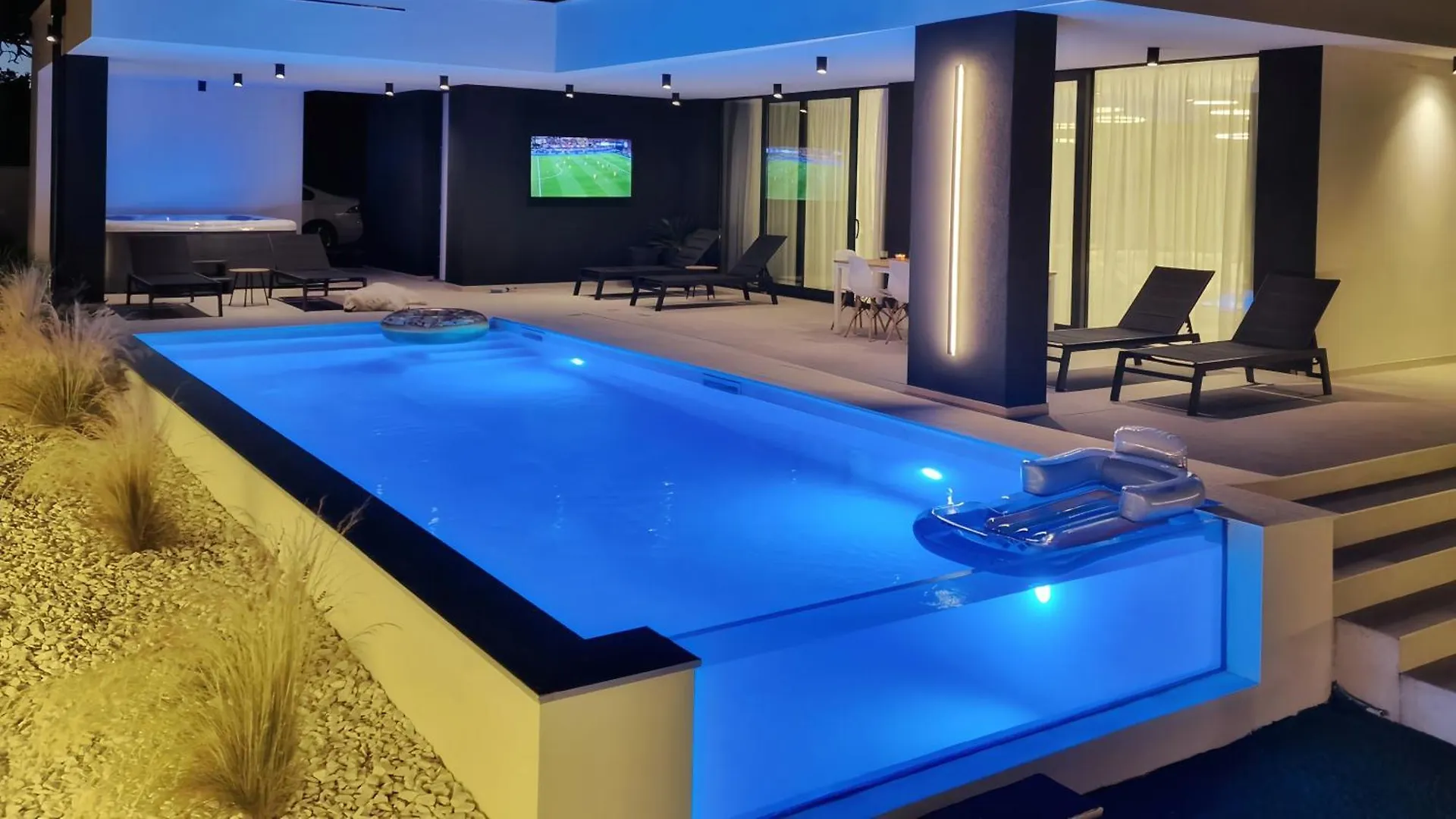 Luxury Villa 1 With Sea View, Sauna And Jacuzzi Kožino